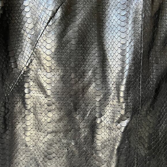 J Brand Black Snakeskin Embossed Genuine Lamb Leather Top Size XS - Picture 4 of 8